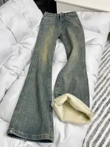 StyleCast Women Mid-Rise Light Fade Bootcut Jeans