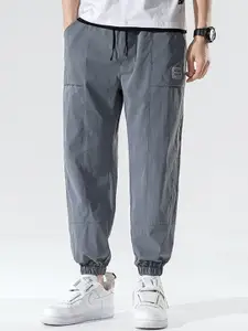 StyleCast x Revolte Men Regular Fit Mid-Rise Joggers