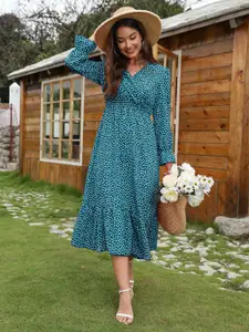 all about you Women Floral Print V-Neck Cuffed Sleeves Fit & Flare Dress