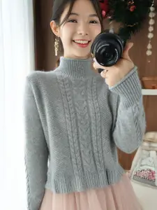 StyleCast Women Cable Knit Pullover