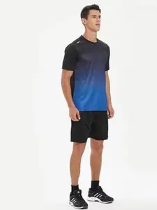 StyleCast x Revolte Colourblocked T-shirt and Shorts