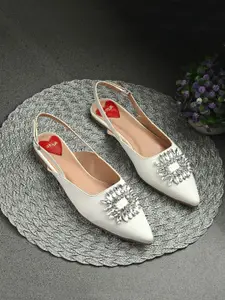 Styli Women Embellished Party  Pointed Toes Fashion Flats