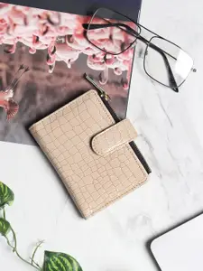 TnW Women Animal Textured PU Two Fold Wallet
