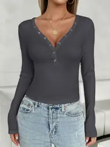 StyleCast Women V-Neck Fitted Top