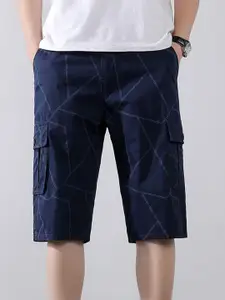 StyleCast x Revolte Men Mid-Rise Printed Regular Fit Cargo Shorts