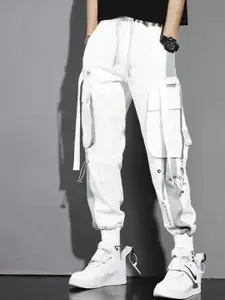 StyleCast Men Solid Mid Rise Joggers