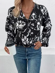 StyleCast Women Standard Fit Spread Collar Floral Printed Casual Shirt