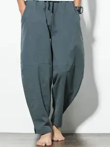 StyleCast x Revolte Men Loose Fit Cargos Trousers