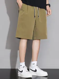 StyleCast x Revolte Men Mid-Rise Regular Fit Knee Length Shorts