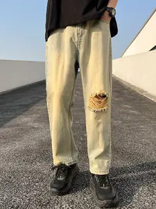 StyleCast Men Mid-Rise Straight Fit  Slash Knee Jeans