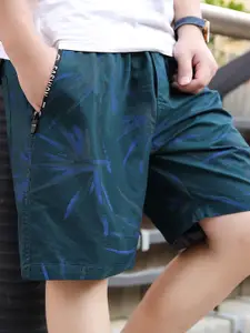 StyleCast x Revolte Men Printed Regular Fit Mid-Rise Cotton Shorts
