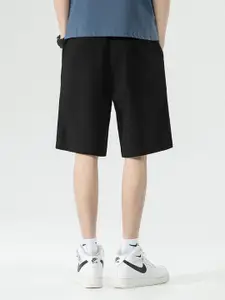 StyleCast x Revolte Men Regular Fit Mid-Rise Shorts