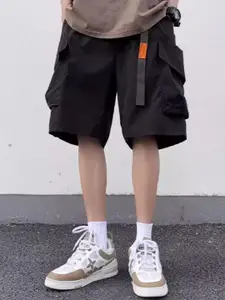 StyleCast Men Mid-Rise Relaxed Fit Cargo Shorts