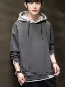 StyleCast x Revolte Men Colourblocked Hooded Sweatshirt