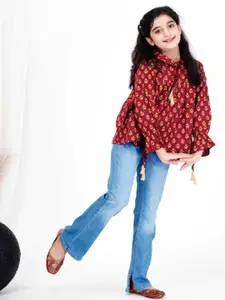 DMP FASHION Girls Printed Tie-Up Neck Flared Sleeve Top