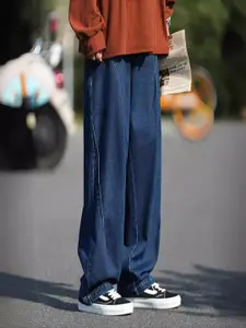 StyleCast Men Relaxed Fit Light Fade Jeans