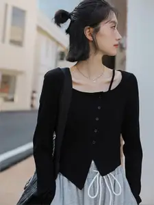 StyleCast Black Scoop Neck Top