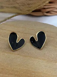 VAGHBHATT Gold-Plated Heart Shaped Enamelled Studs