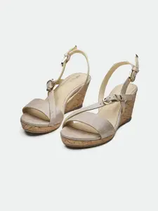 Oroh Leather Party Wedge Sandals with Buckles