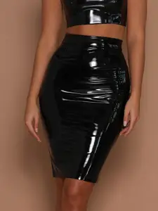 StyleCast Black Solid Pencil Skirts