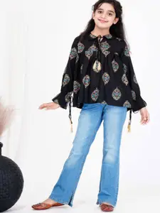 DMP FASHION Girls Ethnic Motifs Printed Tie-Up Neck Top