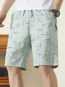 StyleCast x Revolte Men Geometric Printed Regular Fit Shorts