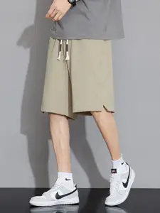 StyleCast x Revolte Men Mid-Rise Shorts