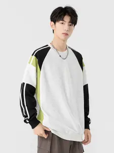 StyleCast x Revolte Men Round Neck Colourblocked Sweatshirt