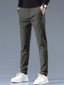 StyleCast x Revolte Men Loose Fit Mid-Rise Chinos Trouser