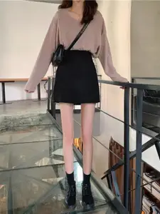 StyleCast x Revolte Wome Straight Mini Skirt