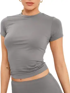 StyleCast Grey Round Neck Fitted Crop Top