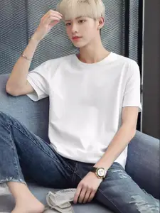 StyleCast Men Solid Round Neck Cotton T-shirt