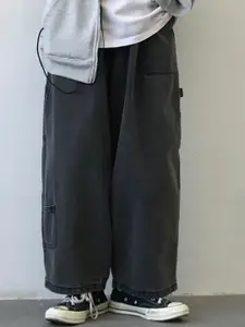 StyleCast x Revolte Men Wide Leg Light Fade Mid-Rise Jeans