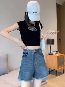 StyleCast Women Loose Fit High-Rise Shorts