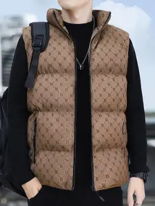 StyleCast x Revolte Men Sleeveless Printed Padded Jacket