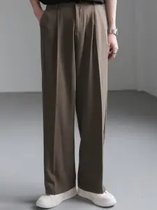 StyleCast x Revolte Men Loose Fit Pleated Cargos Trousers