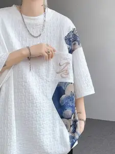 StyleCast Men Self Design Round Neck Cotton Oversized T-shirt