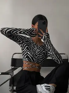 StyleCast x Revolte Printed Crop Top