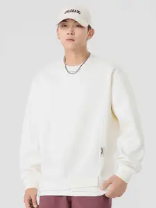StyleCast x Revolte Men Round Neck Sweatshirt