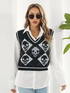 StyleCast Women Black Printed Sweater Vest