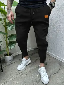 StyleCast x Revolte Men Regular Fit Easy Wash Trousers