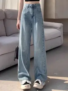 StyleCast Women Cotton Straight Fit High-Rise Jeans