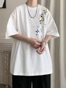 StyleCast Men Floral Printed Round Neck Pure Cotton Oversized T-shirt