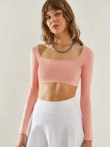 BIANCO LUCCI Solid Cotton Fitted Crop Top