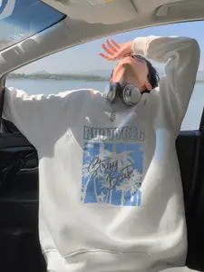 StyleCast x Revolte Men Printed Sweatshirt