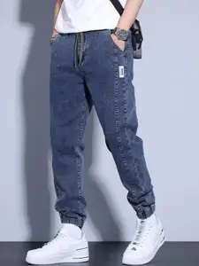StyleCast Men Mid-Rise Low Distress Stretchable Jogger Jeans