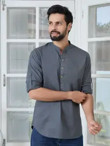 See Designs Men Roll-Up Sleeves Kurta