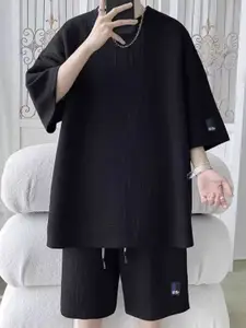 StyleCast x Revolte Self Design Round Neck T-Shirt With Shorts