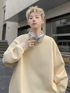 StyleCast x Revolte Men Solid Round Neck Cotton Pullover Sweatshirt