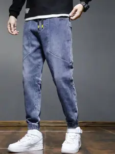 StyleCast Men Mid-Rise Light Fade Jogger Cotton Jeans